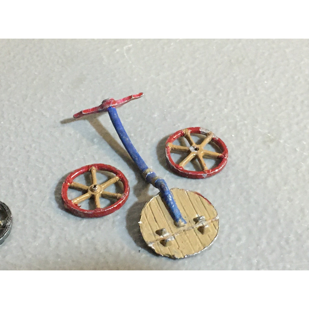 A32860 UNKNOWN METAL MINIATURES INCOMPLETE CHARIOT BITS LOT TABLETOP RPG