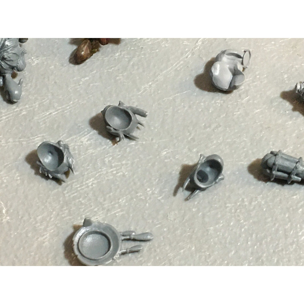 A23257 WARHAMMER FANTASY OGRE KINGDOMS BITS LOT GNOBLARS BULLS GAMES WORKSHOP GW