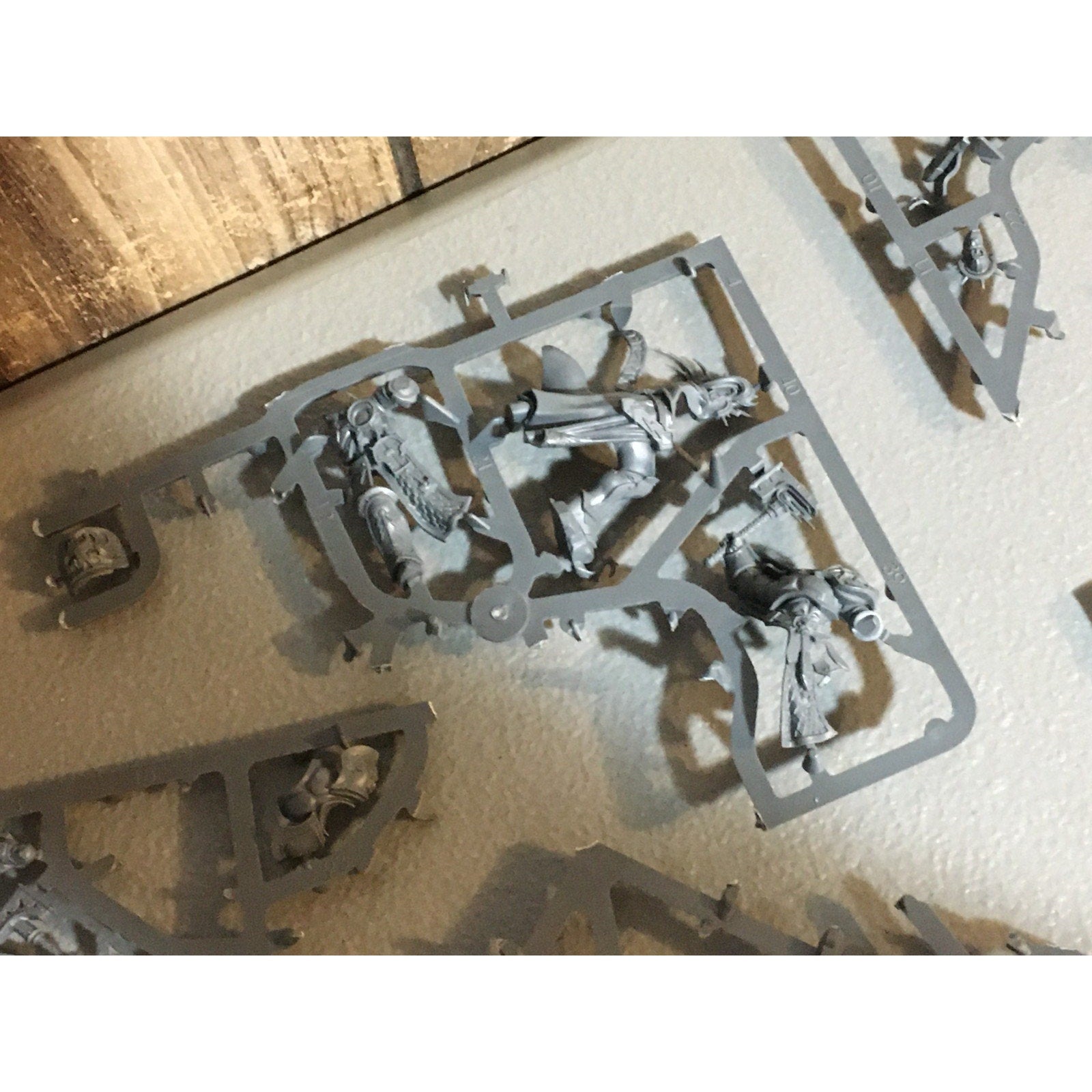 A24339 WARHAMMER AOS STORMCAST ETERNALS LIBERATORS NOS 8 PK MISS 1 SHIELD GW