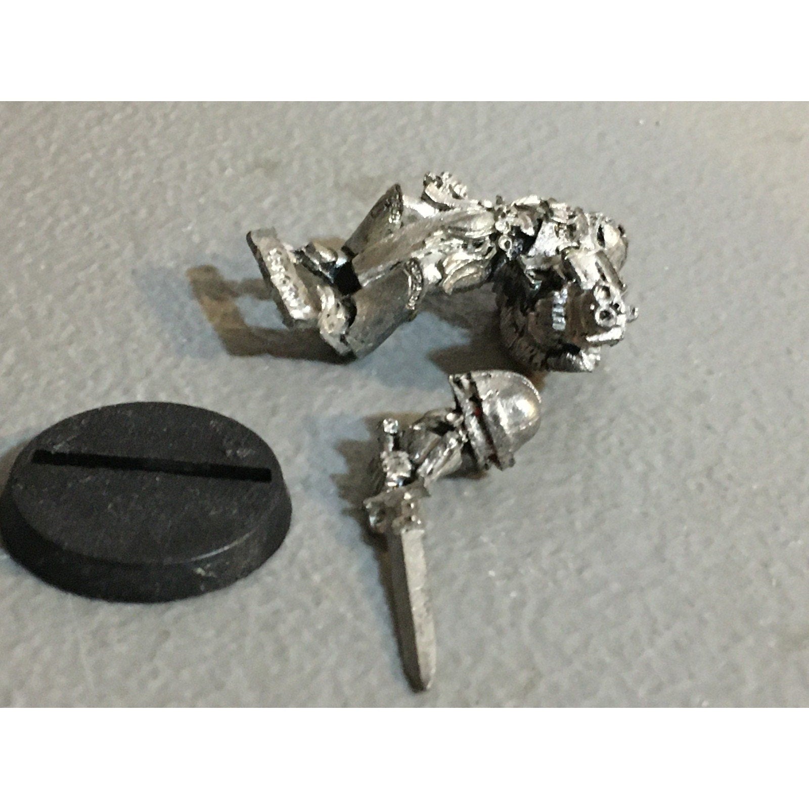 A33835 WARHAMMER 40K SPACE MARINES GREY KNIGHTS METAL JUSTICAR NO BACKPACK GW