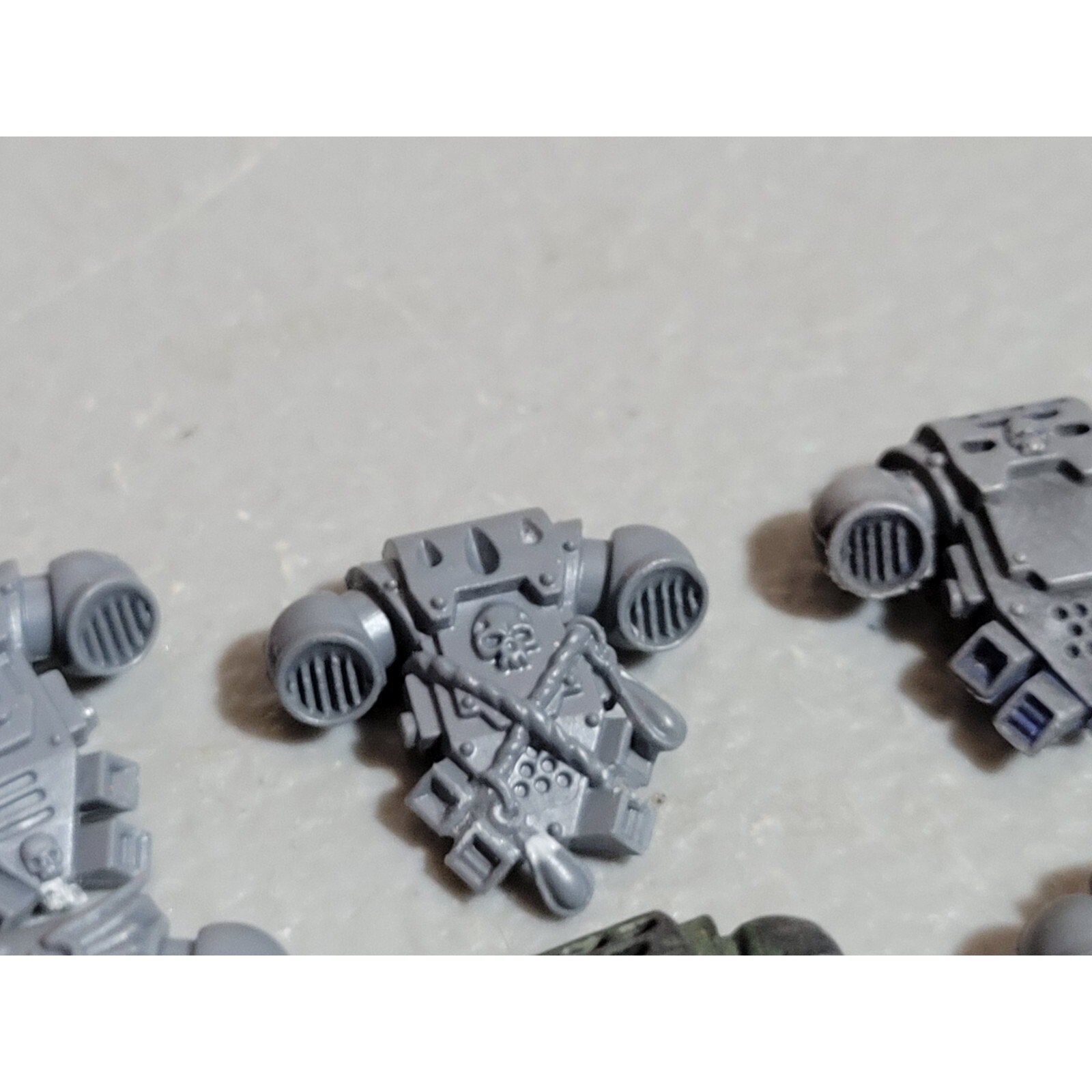 A19068 WARHAMMER 40K SPACE MARINES BLOOD ANGELS BACKPACK 11 PK BITS LOT