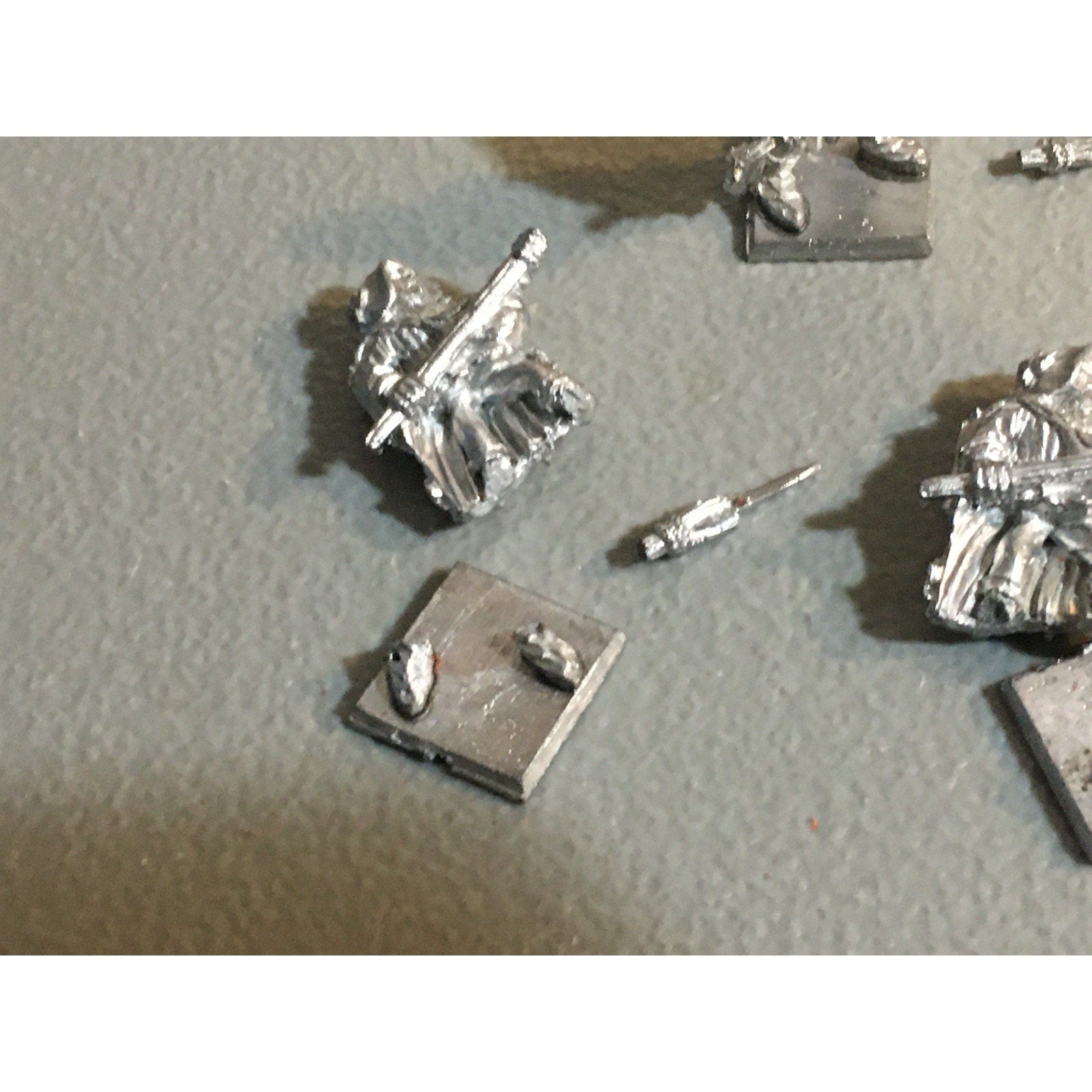 A24879 UNKNOWN METAL MINIATURES TABLETOP WARGAMES 8 PK HUMAN SPEARMEN