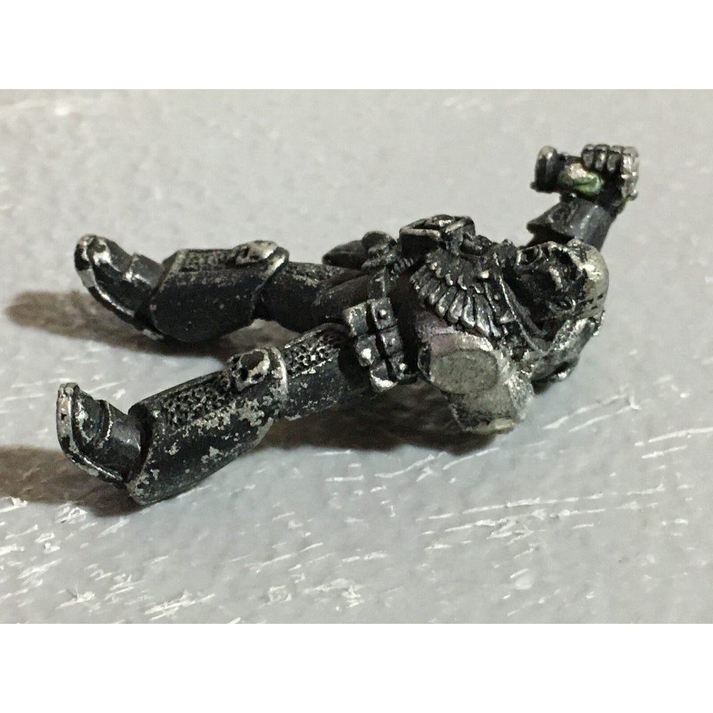 A21117 WARHAMMER 40K SPACE MARINES METAL OOP BITS LOT SHOULDER SCOUT CHAPLAIN