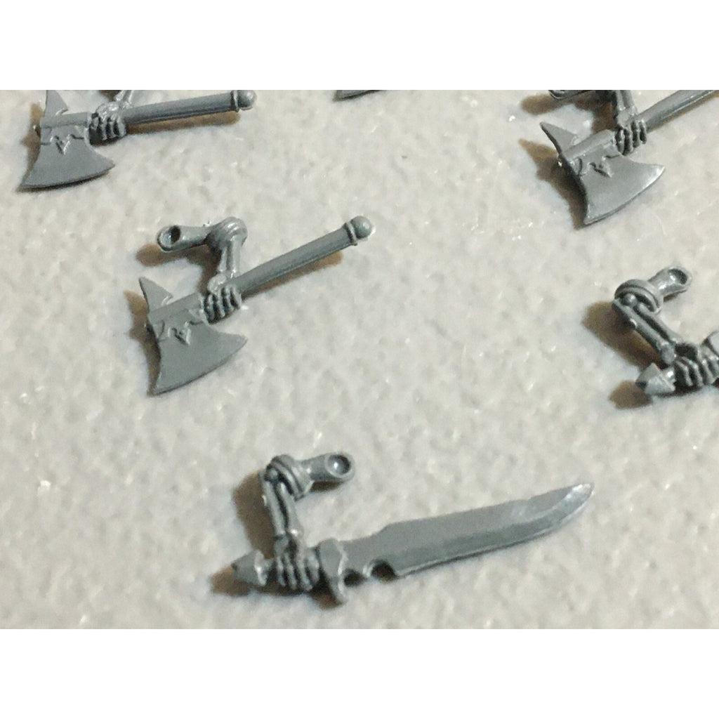 A23417 WARHAMMER FANTASY VAMPIRE COUNTS BITS LOT SKELETON WIGHT SWORD AXE ARM GW