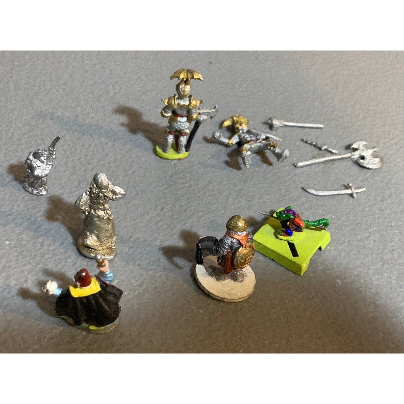 A29183 RAL PARTHA WARRIORS LOT WIZARD DWARF FEMALE KNIGHT METAL MINIATURES