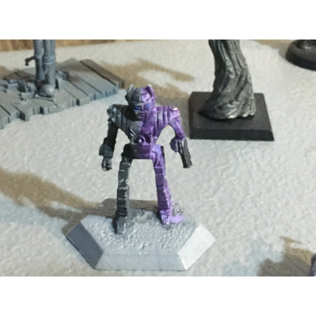 A32584 UNKNOWN PLASTIC MINIATURES BITS & INCOMPLETE LOT ROBOT DWARF SOLDIER