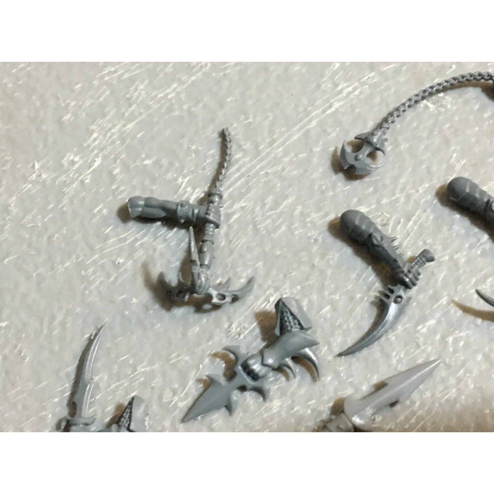 A23450 WARHAMMER FANTASY DARK ELVES BITS LOT ARMS SPEARS SWORDS GAMES WORKSHOP