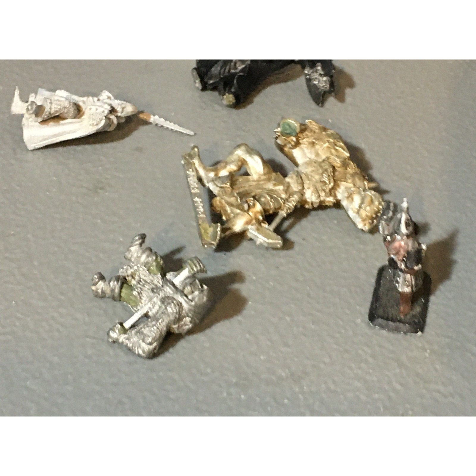 A32530 UNKNOWN METAL MINIATURES INCOMPLETE LOT WARRIOR ELF OGRE ORC DWARF