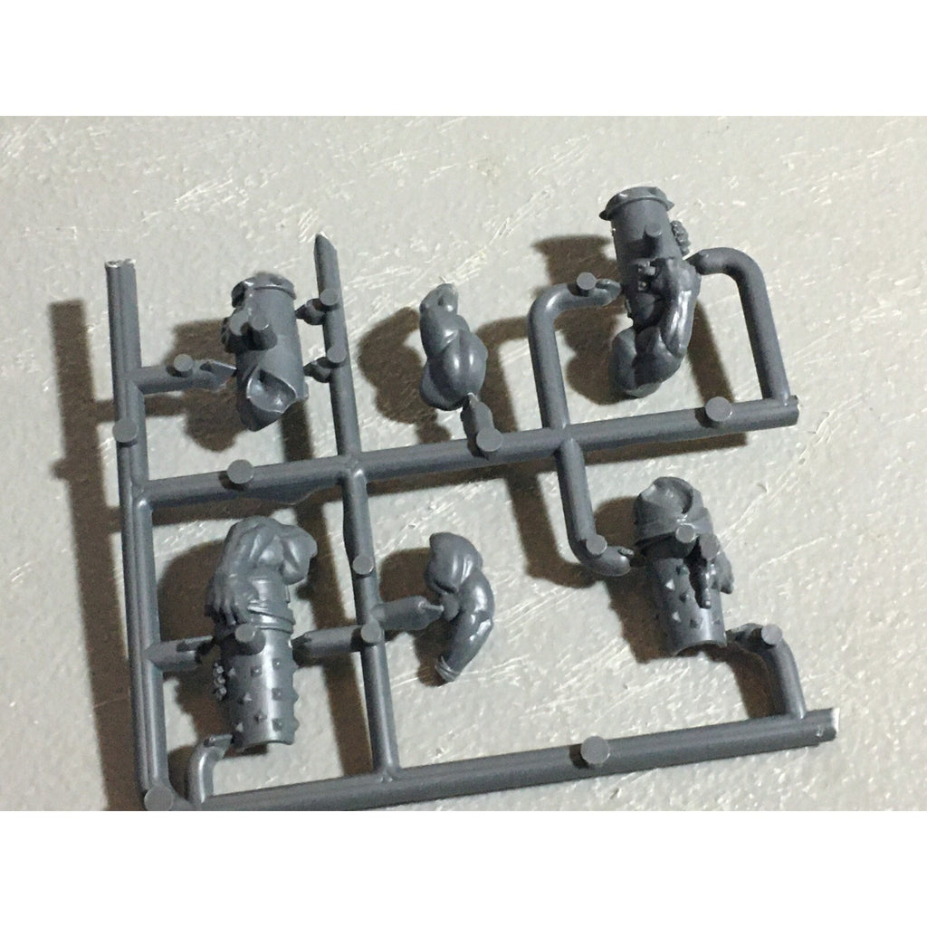 A22072 WARHAMMER FANTASY OGRE KINGDOMS BITS LOT ON SPRUE GAMES WORKSHOP GW