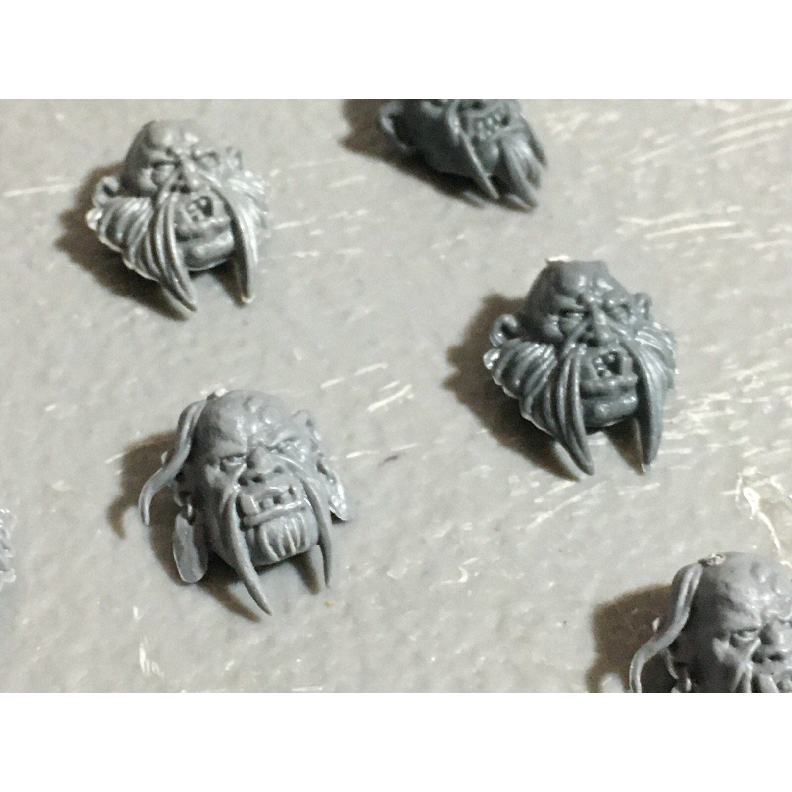 A22578 WARHAMMER FANTASY OGRE KINGDOMS BITS LOT HEADS GAMES WORKSHOP GW