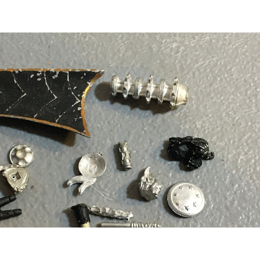 A32554 UNKNOWN MINIATURES ALL METAL BITS LOT FANTASY SCI-FI MIXED