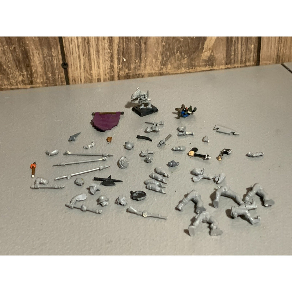 A16808 WARHAMMER AOS FANTASY EMPIRE MIXED BITS LOT GW GAMES WORKSHOP