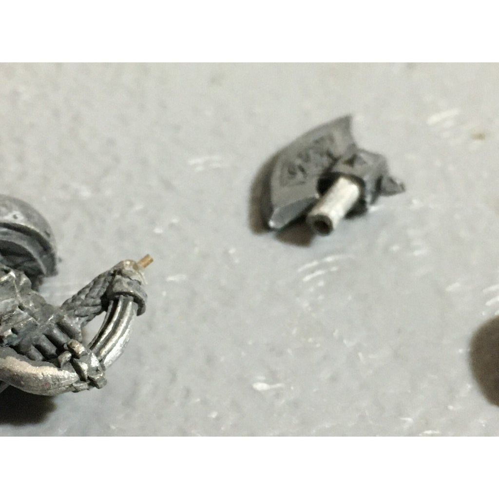 A22386 WARHAMMER 40K SPACE MARINES WOLVES METAL BITS LOT TERMINATOR ARMS GW