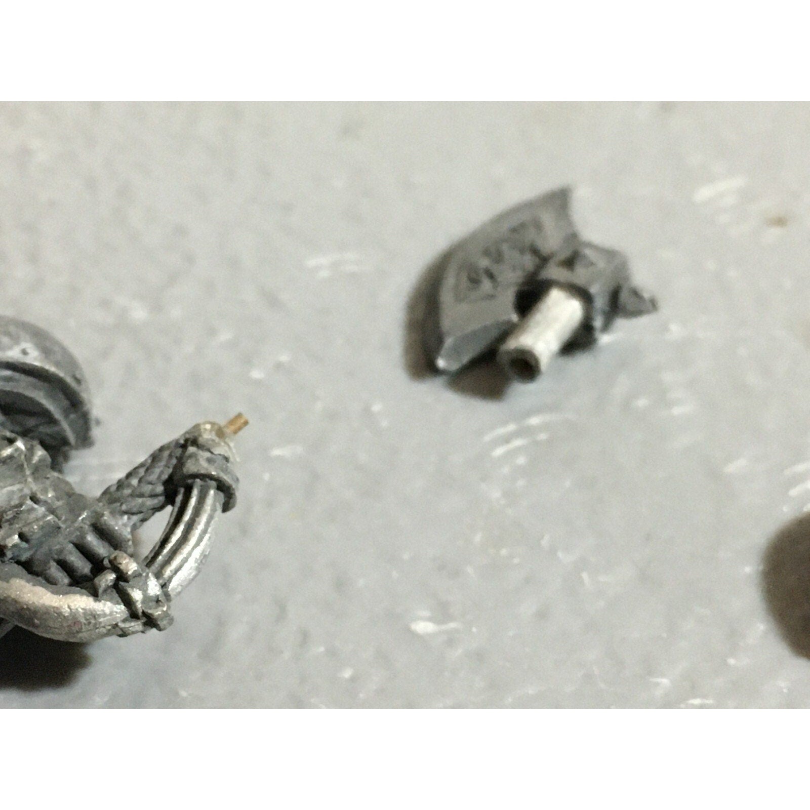 A22386 WARHAMMER 40K SPACE MARINES WOLVES METAL BITS LOT TERMINATOR ARMS GW