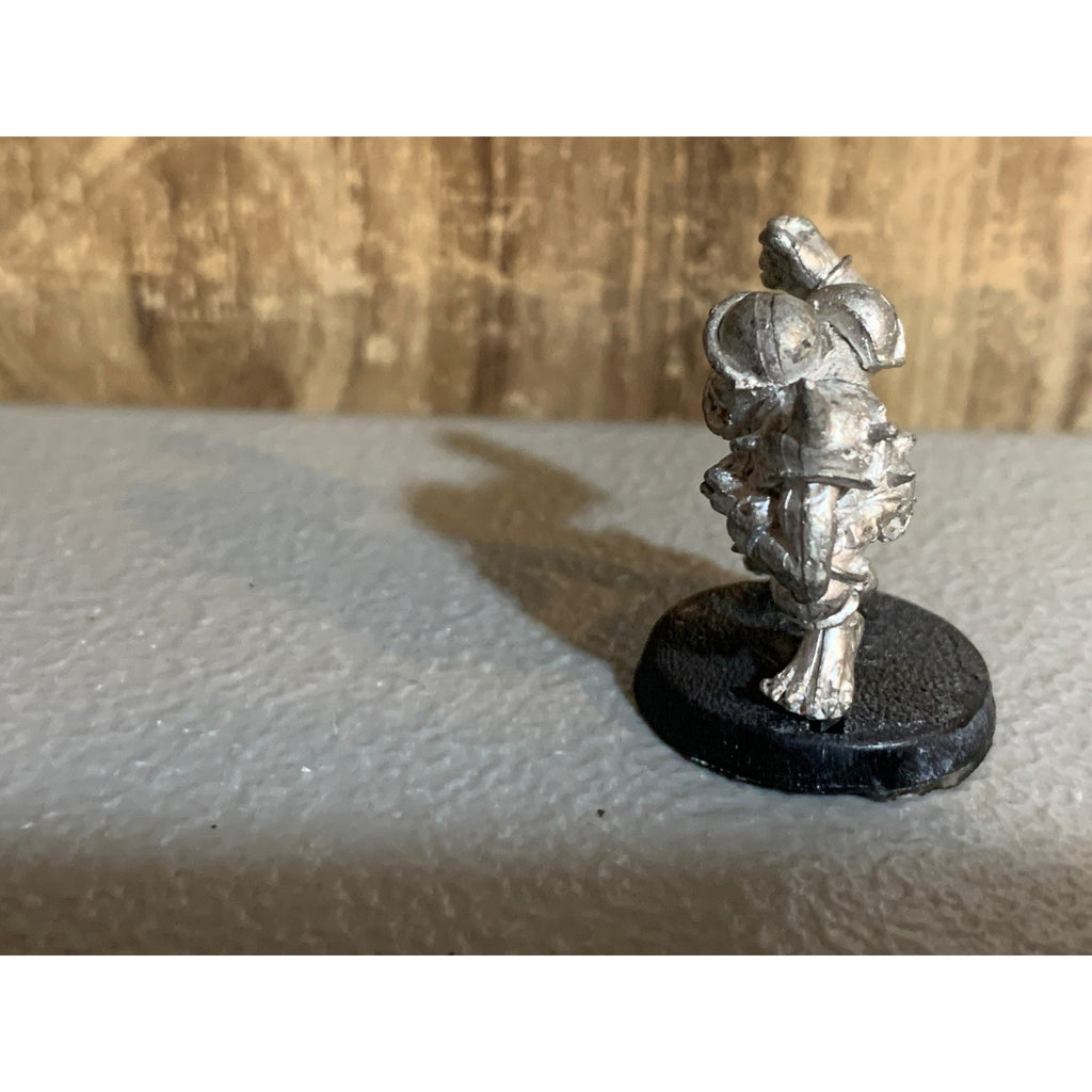 A30186 WARHAMMER BLOOD BOWL OOP ORKS ORC METAL CATCHER