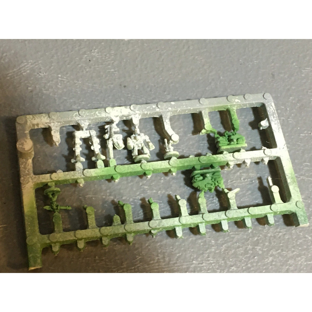 A24560 EPIC 40K IMPERIAL GUARD ROBOTS BIKES WAR WALKERS ON SPRUE GW WARHAMMER