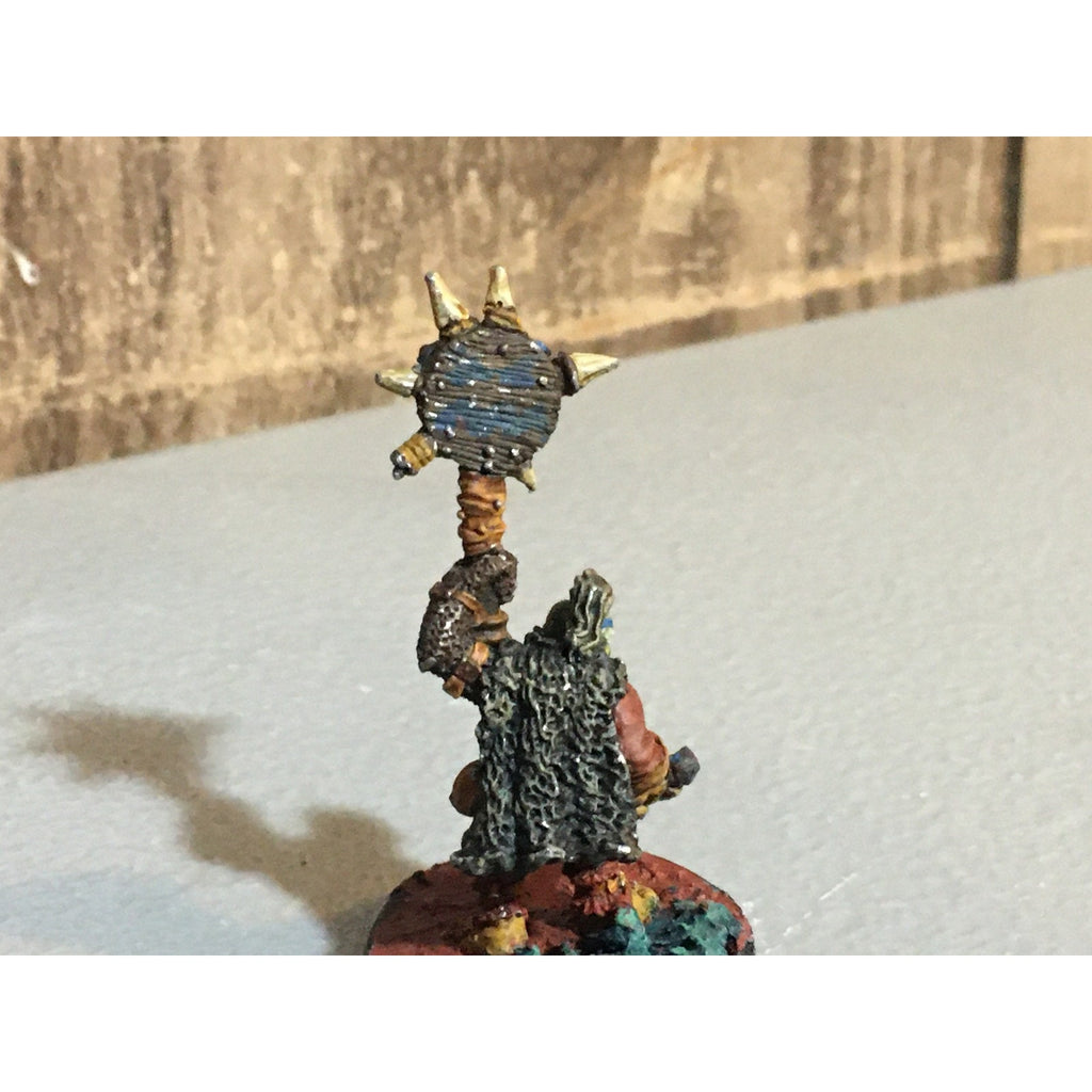 A30008 WARHAMMER FANTASY REG RENOWN DESPOILING HOBGOBLIN DARKLAND STANDARD GW