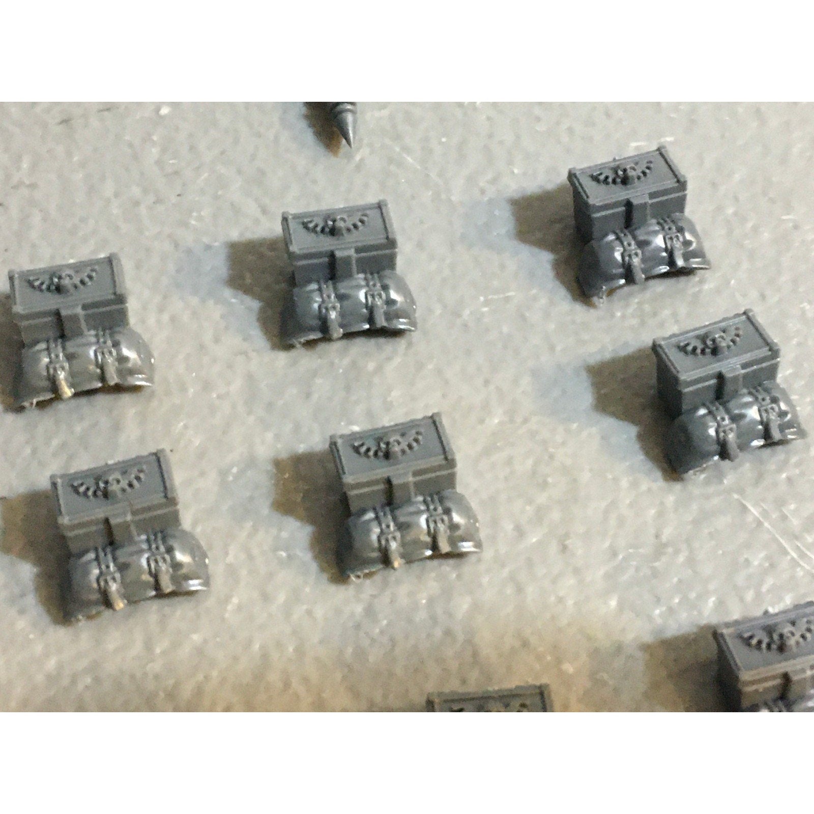A29399 WARHAMMER 40K SPACE MARINES DARK ANGELS RAVENWING BIKE SADDLEBAG BITS LOT