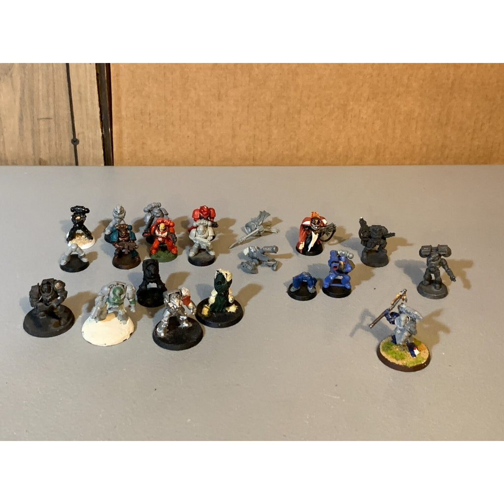 A23056 WARHAMMER 40K SPACE MARINES BITS LOT INCOMPLETE TERMINATOR TACTICAL