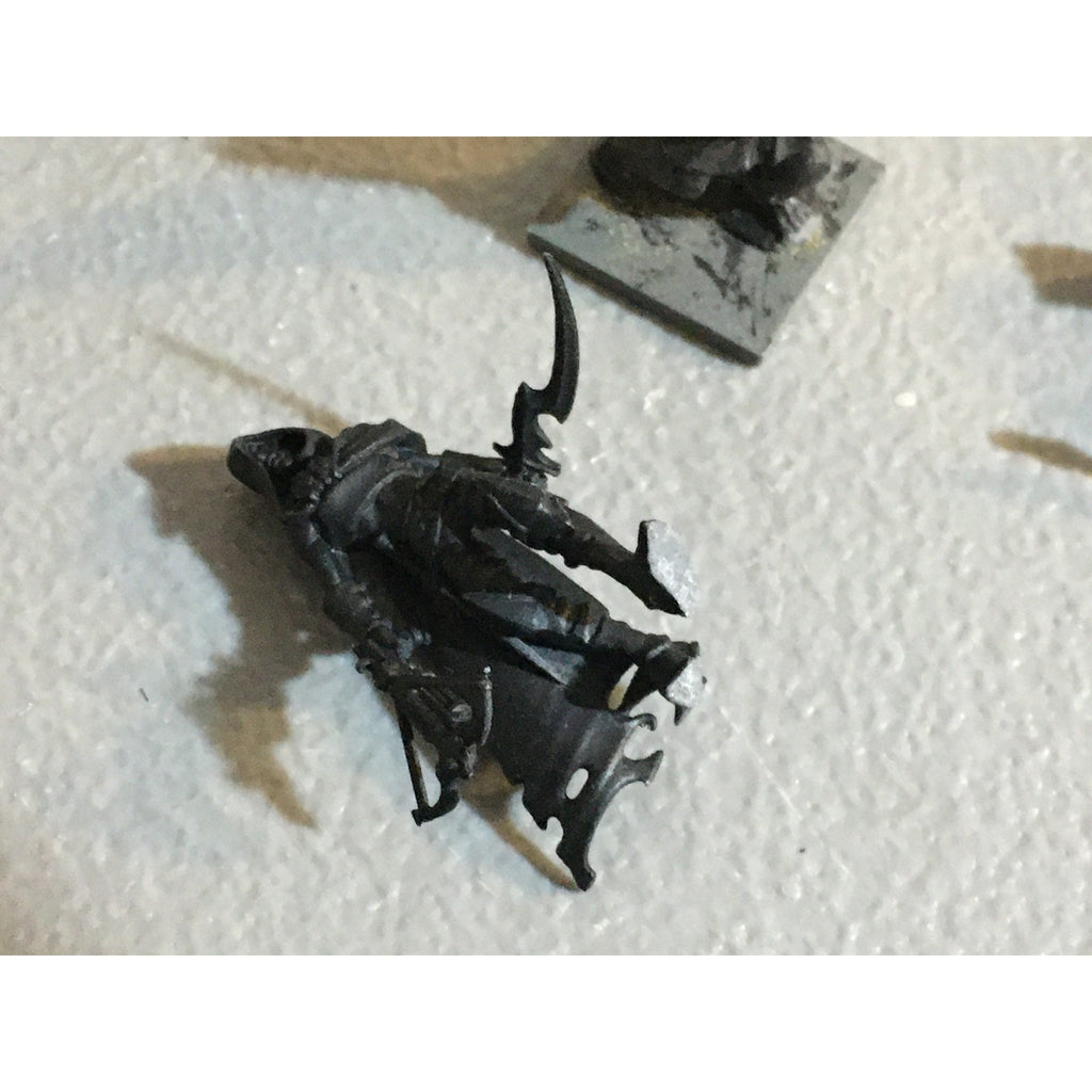 A32536 UNKNOWN MINIATURES PLASTIC INCOMPLETE WARRIOR SOLDIER