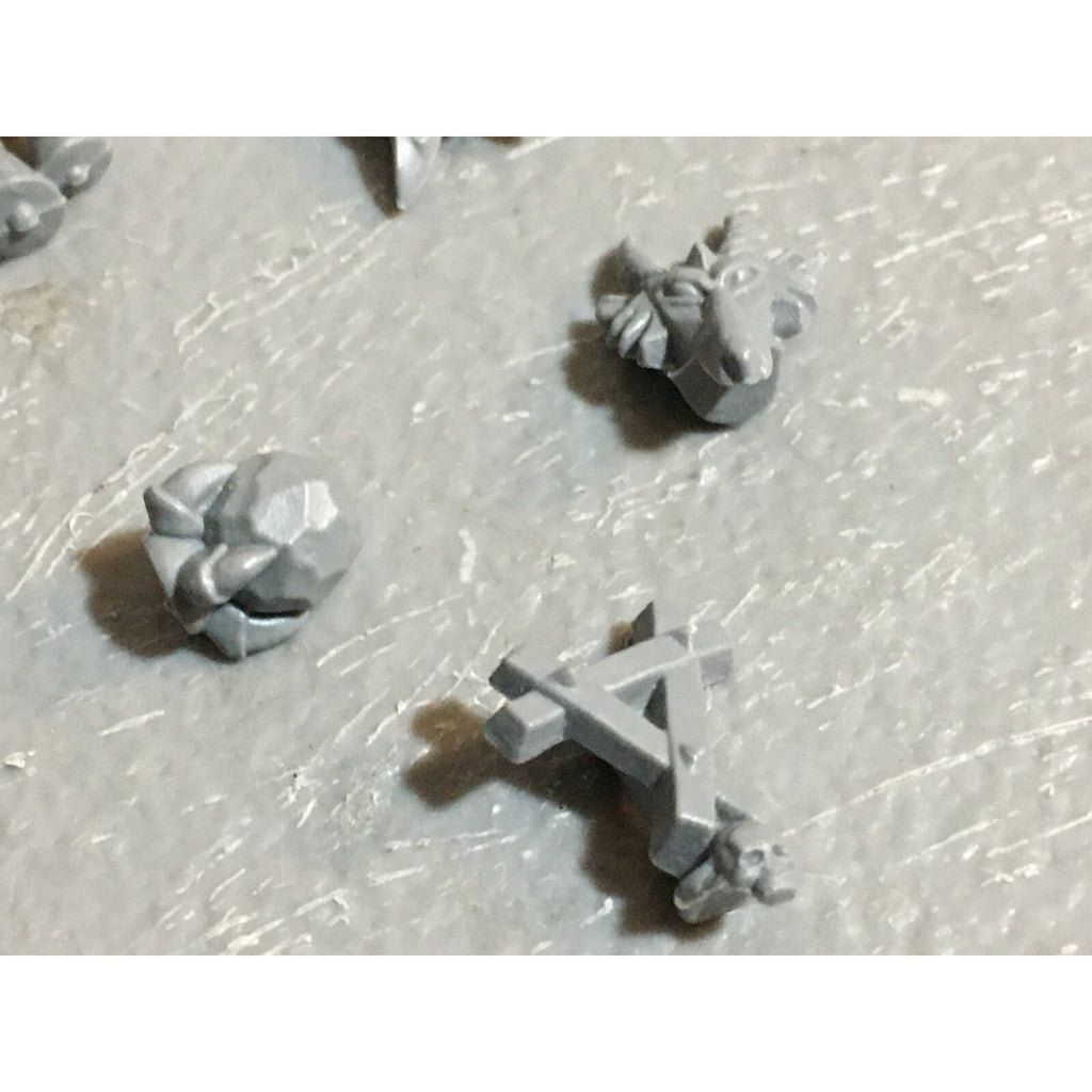 A23448 WARHAMMER FANTASY SKAVEN BITS LOT MIXED CLANRAT PLAGUE MONK RUNNER GW