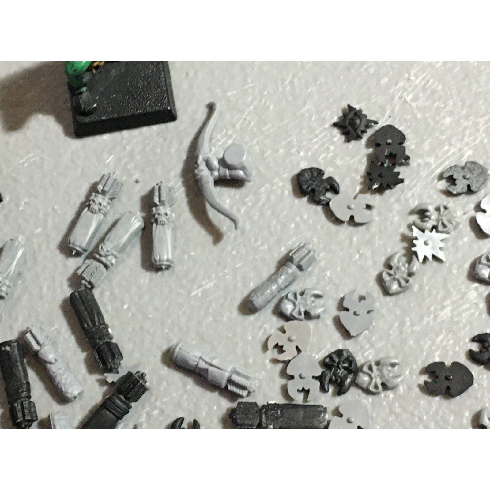 A22311 WARHAMMER FANTASY ORCS & GOBLINS BITS LOT GOBLIN ARCHER GAMES WORKSHOP GW