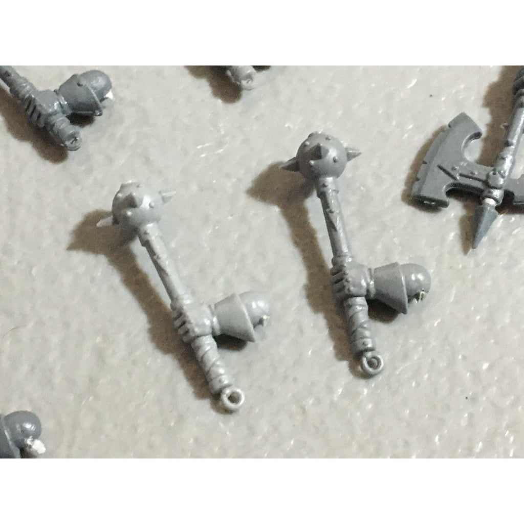 A22216 WARHAMMER FANTASY CHAOS MORTALS BITS LOT HAMMER HANDS GAMES WORKSHOP