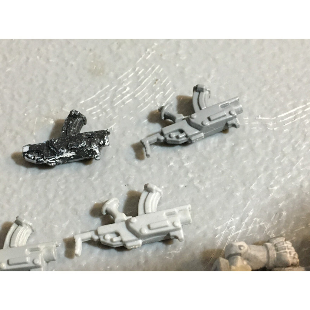 A23141 WARHAMMER 40K SPACE MARINES ROGUE TRADER BITS LOT BOLTERS GW