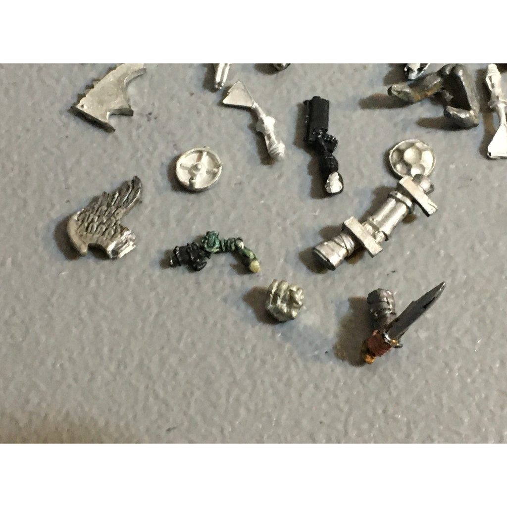 A32553 UNKNOWN MINIATURES ALL METAL BITS LOT FANTASY SCI-FI MIXED