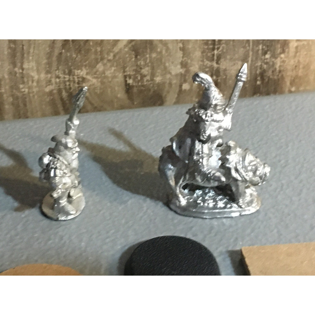 A32697 ALTERNATIVE ARMIES METAL MINIS DWARVES DWARF TUNNEL FIGHTER & PIG KNIGHT