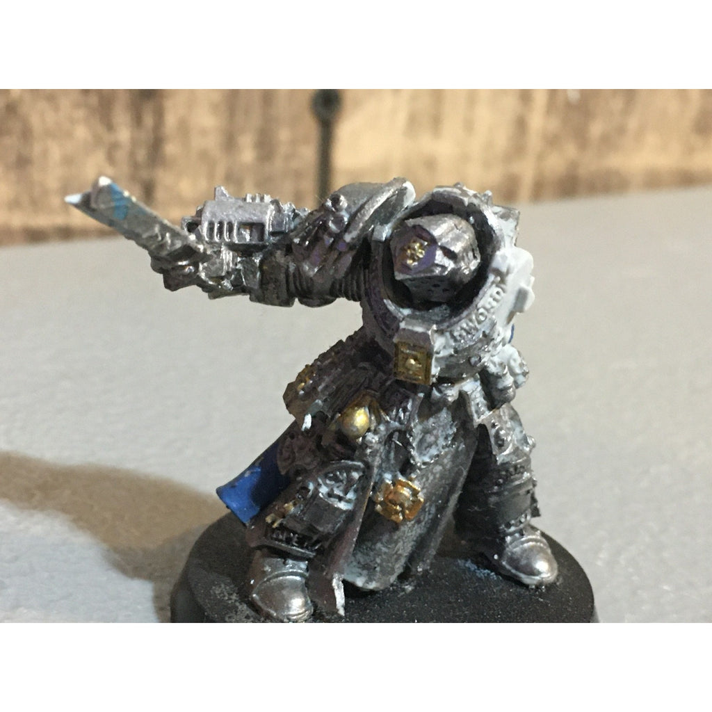 A29899 WARHAMMER 40K GREY KNIGHTS FINECAST KALDOR DRAIGO NO BANNER CUSTOM SWORD