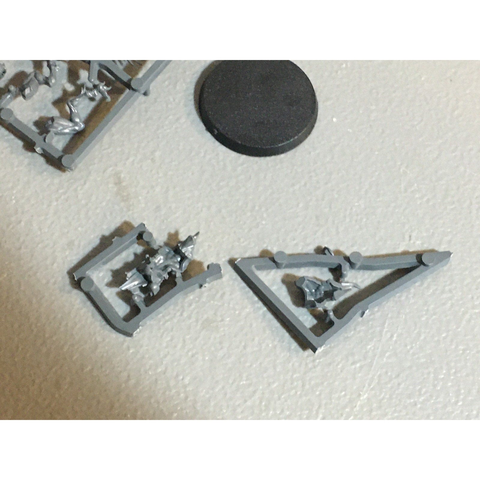 A24317 WARHAMMER AOS SIGMAR FLESH EATER COURTS GHOUL ING GW NOS ON SPRUE