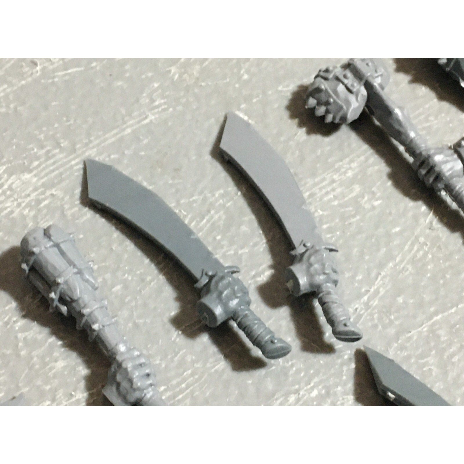 A22579 WARHAMMER FANTASY OGRE KINGDOMS BITS LOT HANDS GAMES WORKSHOP GW