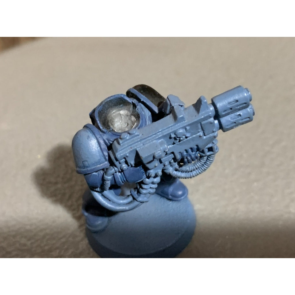 A17713 WARHAMMER 40K SPACE MARINES WOLVES METAL DEVASTATORS 2 PK MISS 1 HEAD