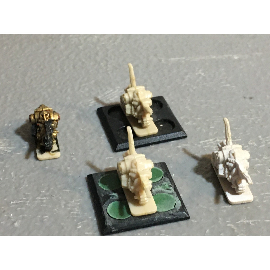 A24539 EPIC 40K SQUAT TRIKE BIKES 4X GAMES WORKSHOP WARHAMMER GW