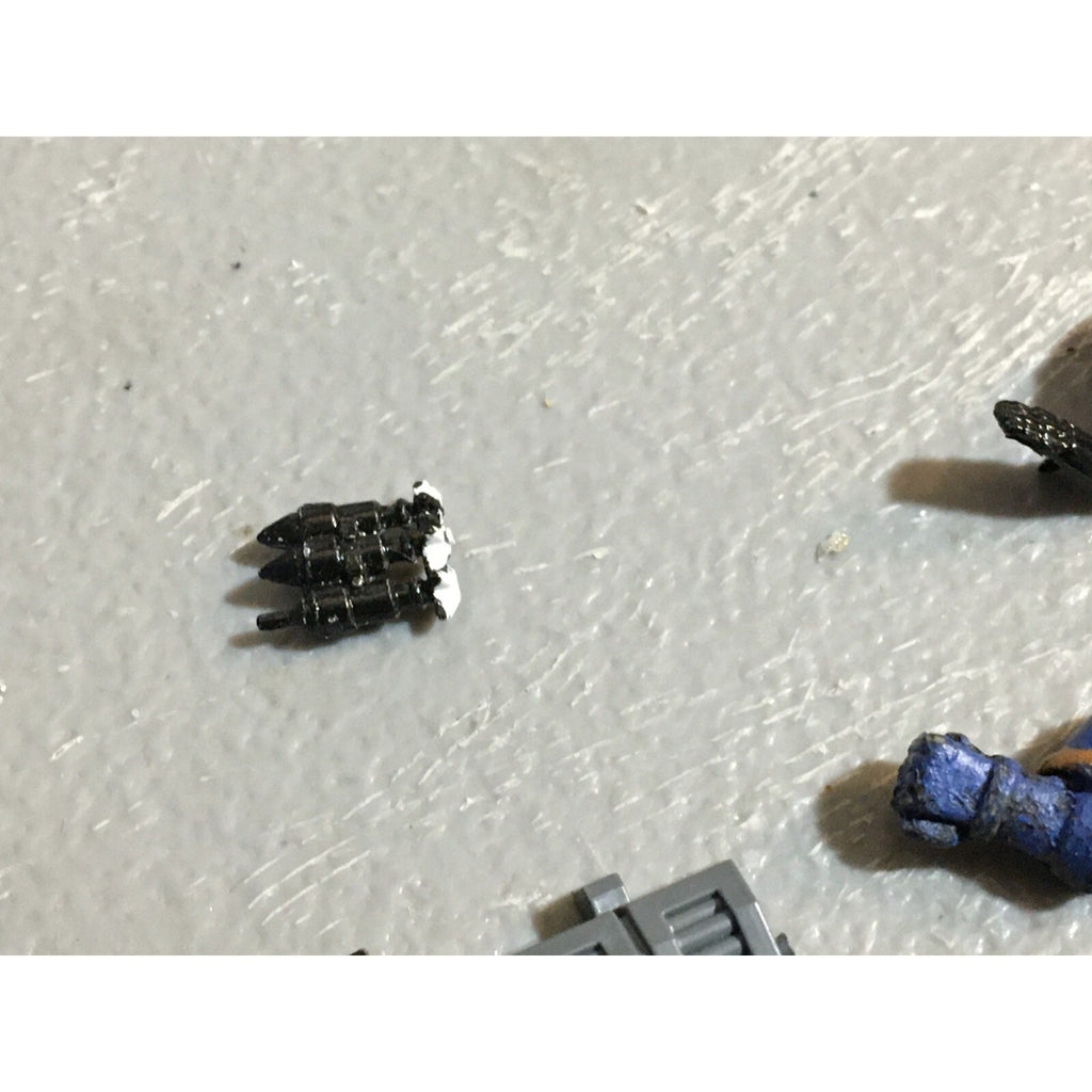 A23266 WARHAMMER 40K SPACE MARINES BITS LOT MIXED VEHICLE BACKPACK GW