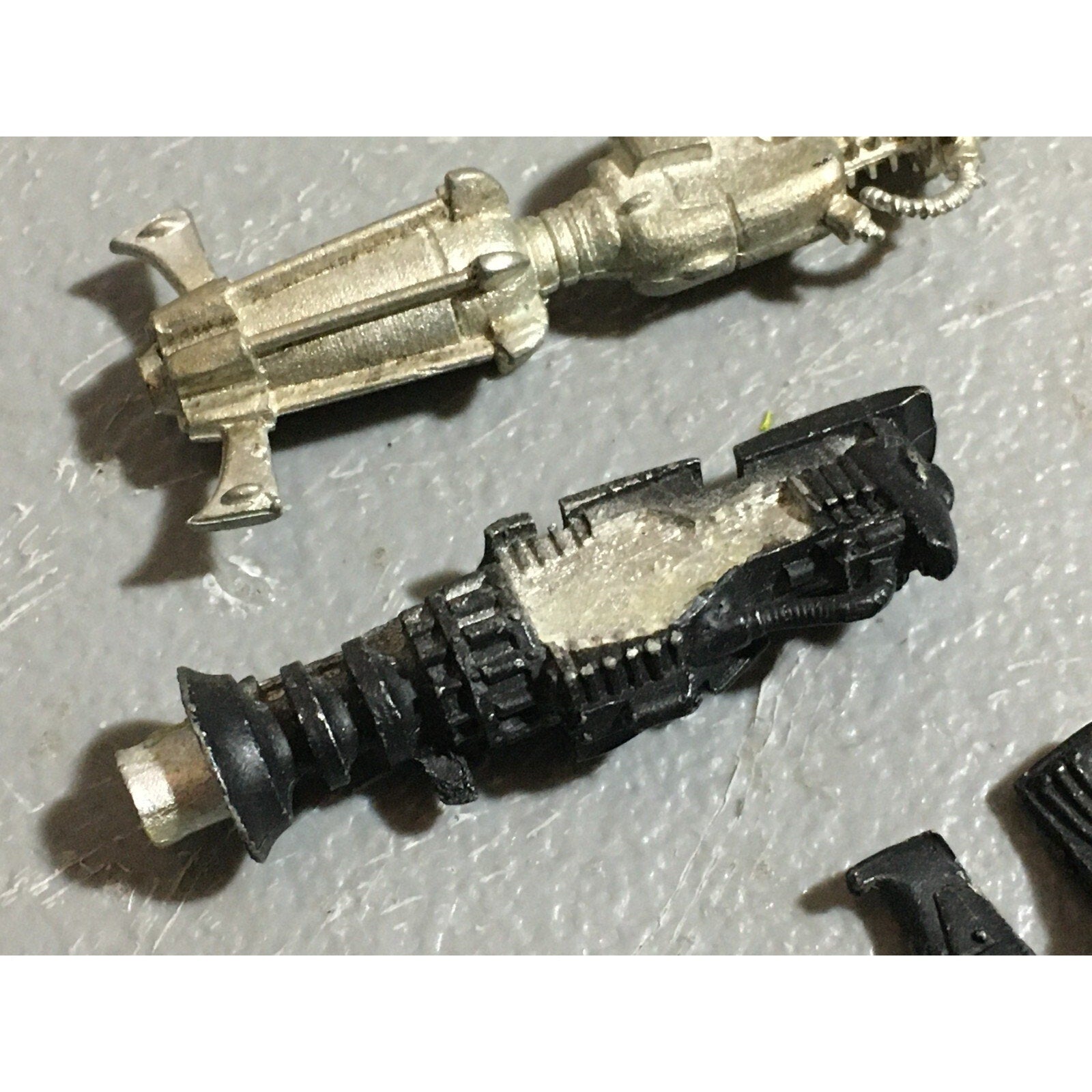 A22395 WARHAMMER 40K ELDAR CRAFTWORLDS METAL BITS LOT WEAPONS GAMES WORKSHOP GW