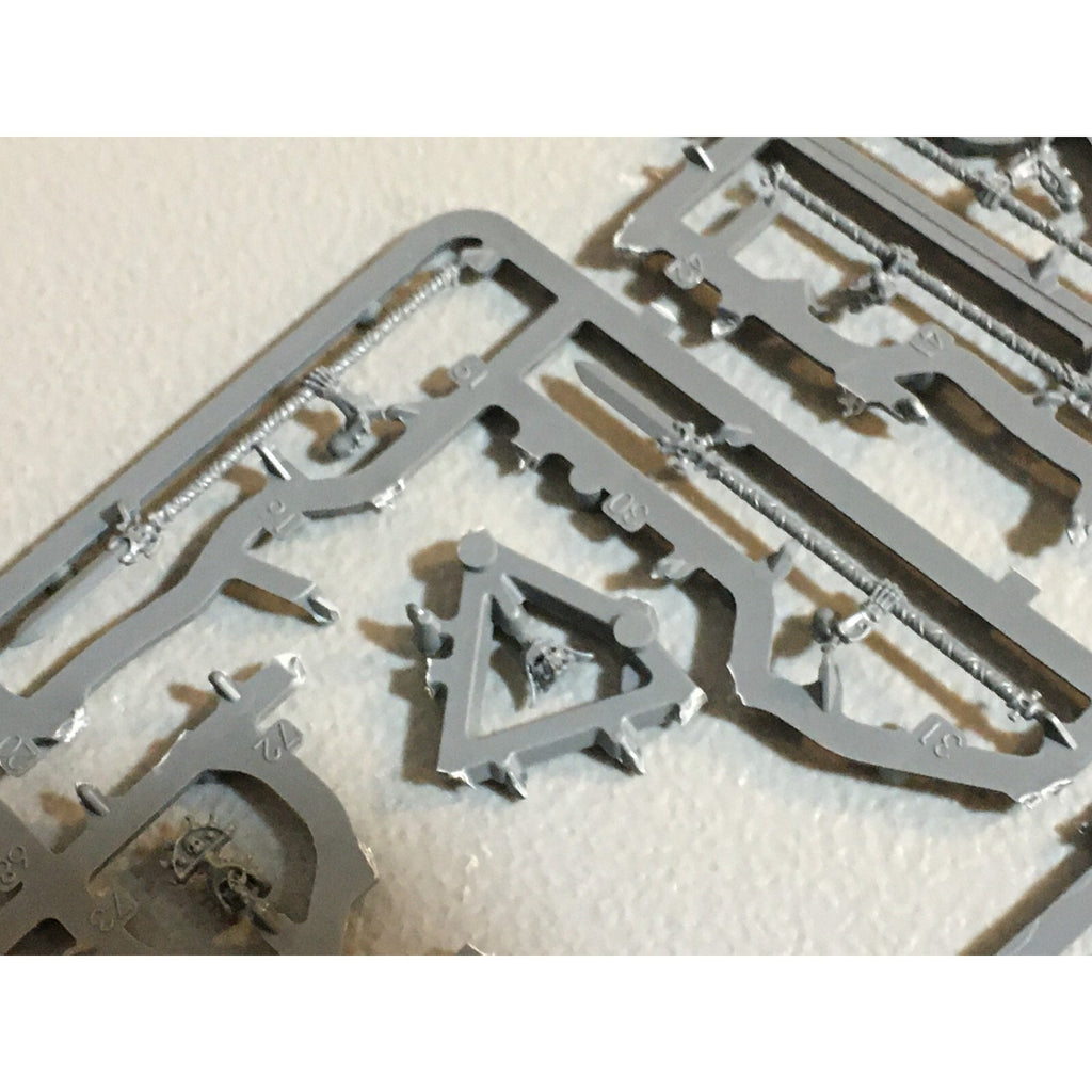 A23594 WARHAMMER AOS OSSIARCH BONEREAPERS BITS ON SPRUE LOT MORTEK GUARD GW