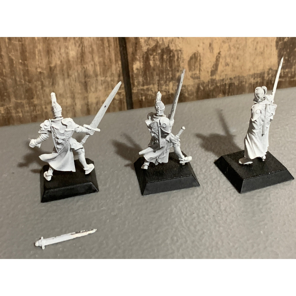 A10508 RACKHAM CONFRONTATION METAL OOP PALADINS OF ALAHAN