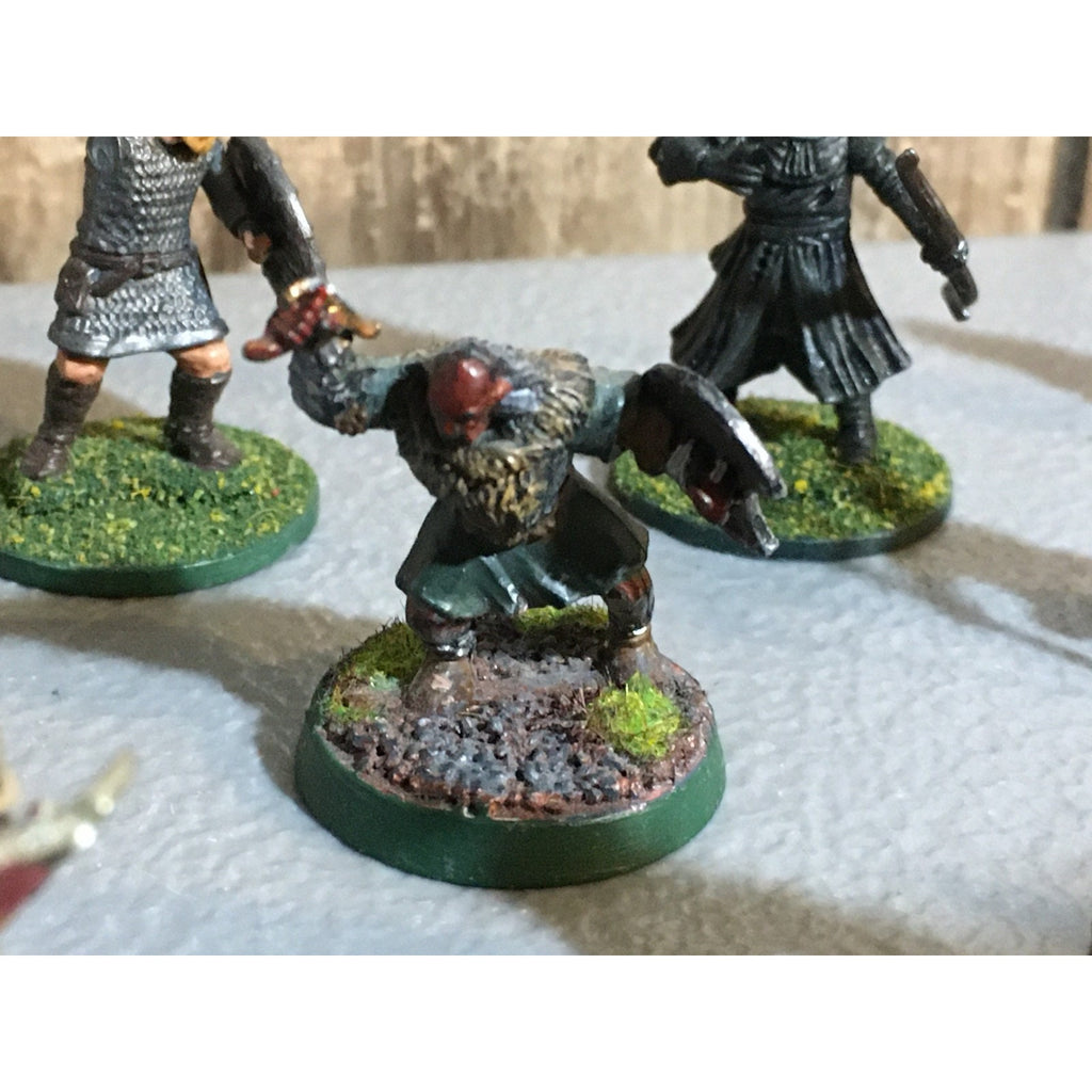 A32502 UNKNOWN PLASTIC MINIATURES HUMAN ORC DRYAD INCOMPLETE