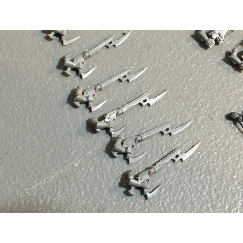 A27444 WARHAMMER 40K DARK ELDAR BITS LOT ARMS HANDS BLADE GW