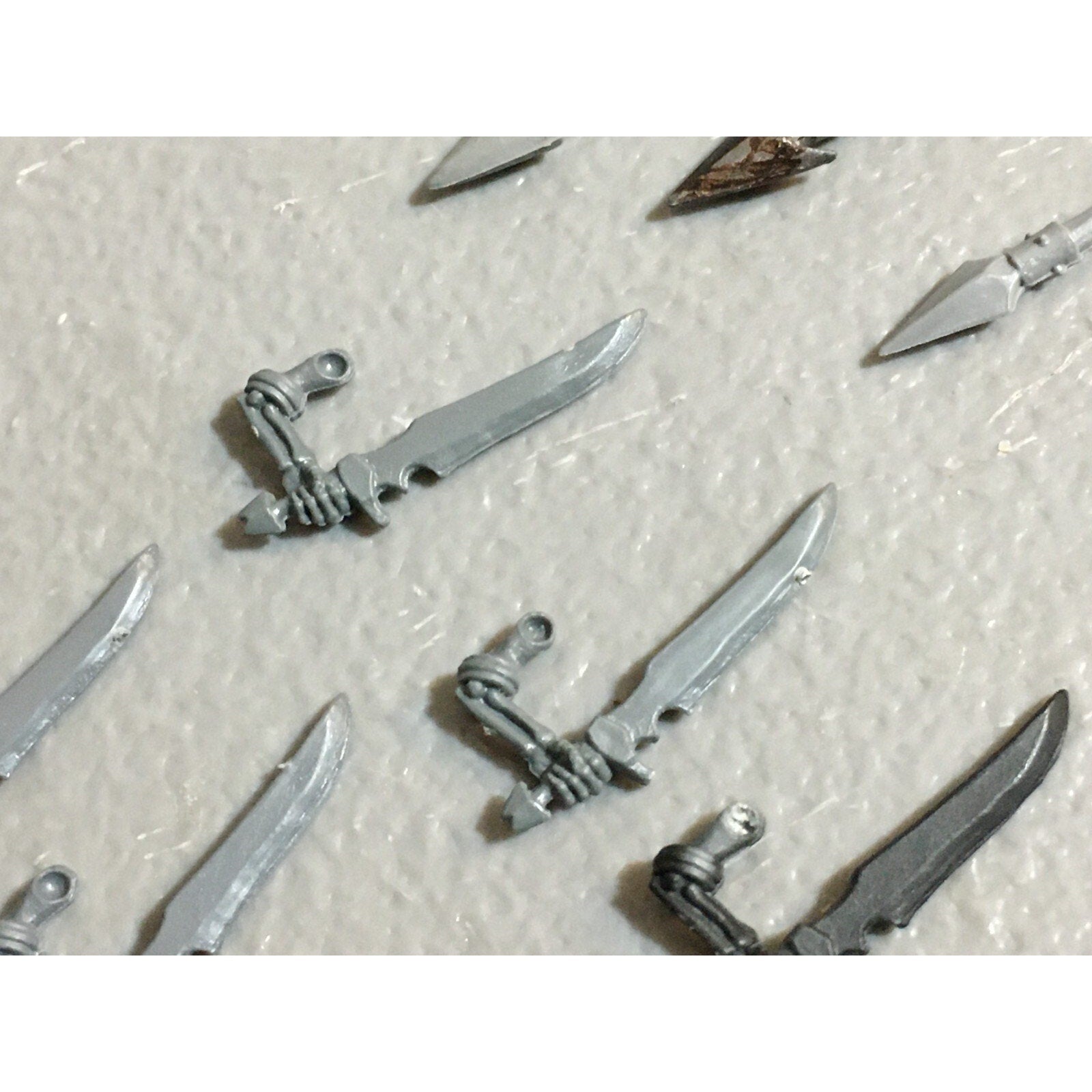 A23419 WARHAMMER FANTASY VAMPIRE COUNTS BITS LOT SKELETON WIGHT SPEAR SWORD ARMS