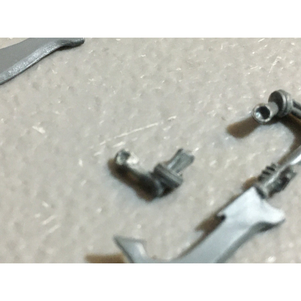 A23420 WARHAMMER FANTASY VAMPIRE COUNTS BITS LOT SKELETON WIGHT GREAT WEAPON ARM