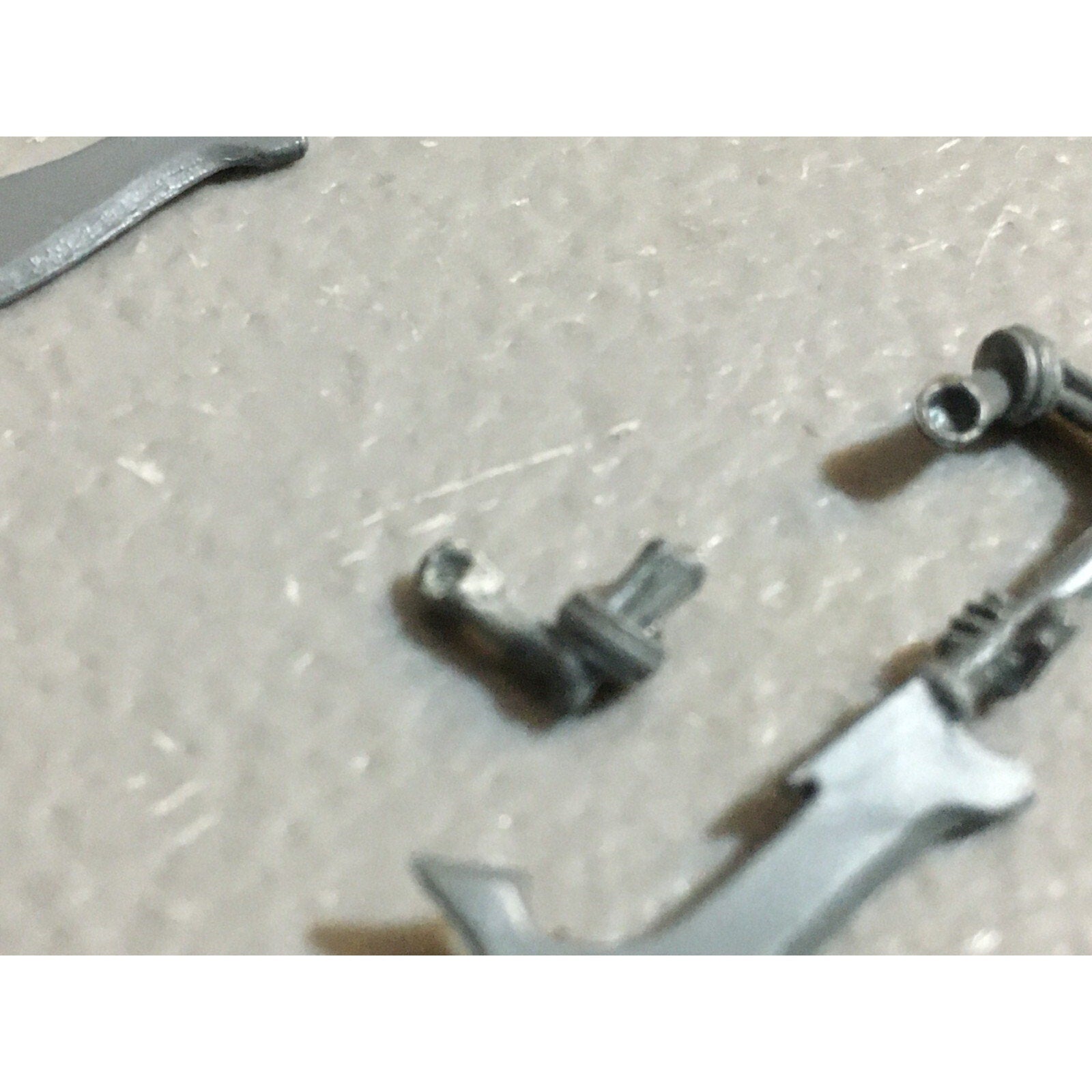 A23420 WARHAMMER FANTASY VAMPIRE COUNTS BITS LOT SKELETON WIGHT GREAT WEAPON ARM