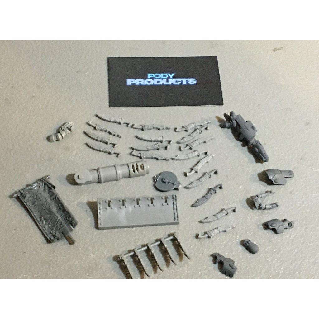 A33594 WARHAMMER 40K MIXED BITS LOT ELDAR CHAOS SWORD DOZER BANNER GW