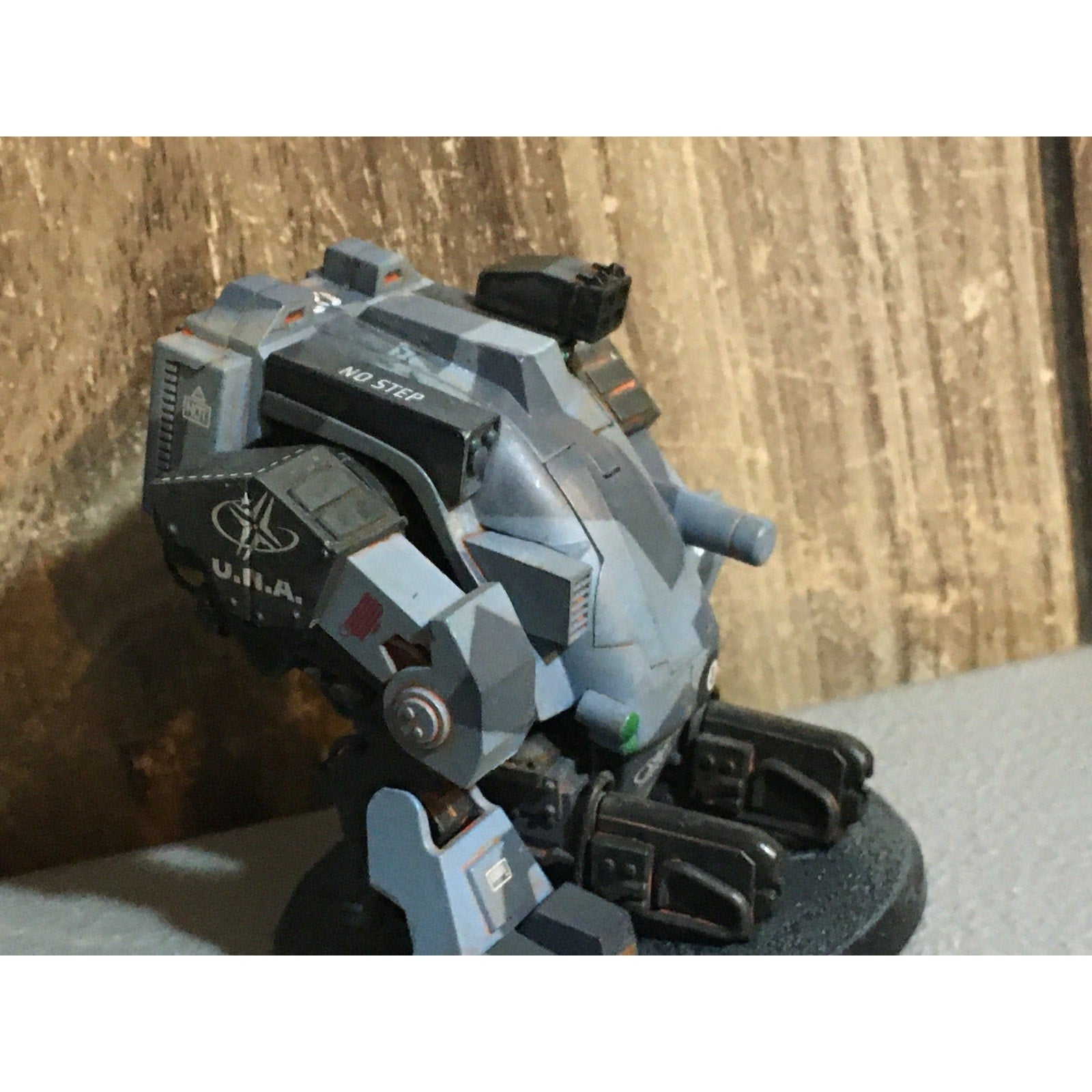 A33508 RACKHAM AT-43 UNA FIRE TOAD MINIATURE W CARDS