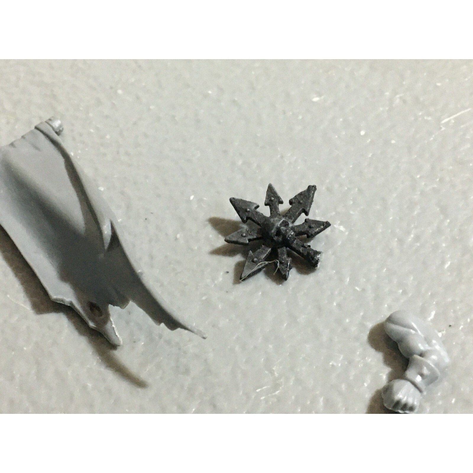 A22266 WARHAMMER FANTASY CHAOS MORTALS BITS LOT MIXED BANNERS ACCESSORIES GW