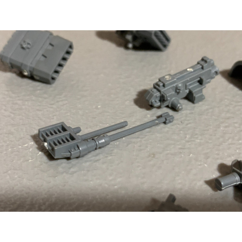 A17835 WARHAMMER 40K ASTRA IG GUARD TANKS BITS LOT GW GAMES WORKSHOP