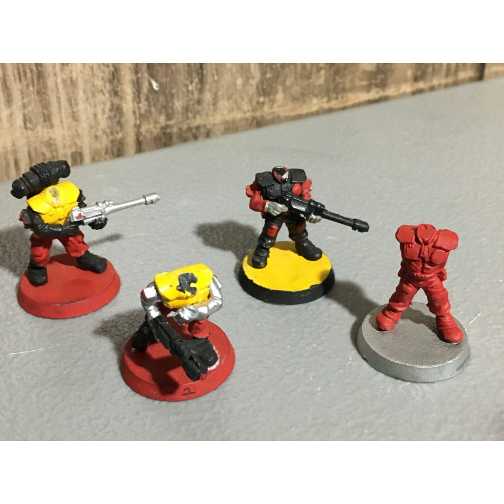 A19985 WARHAMMER 40K IMPERIAL GUARD ROGUE TRADER RTB07 4 PK ASTRA INCOMPLETE