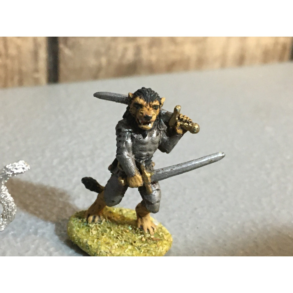 A24862 UNBRANDED METAL TABLETOP OLD OOP D&D FANTASY CATFOLK WARRIORS MINIATURES